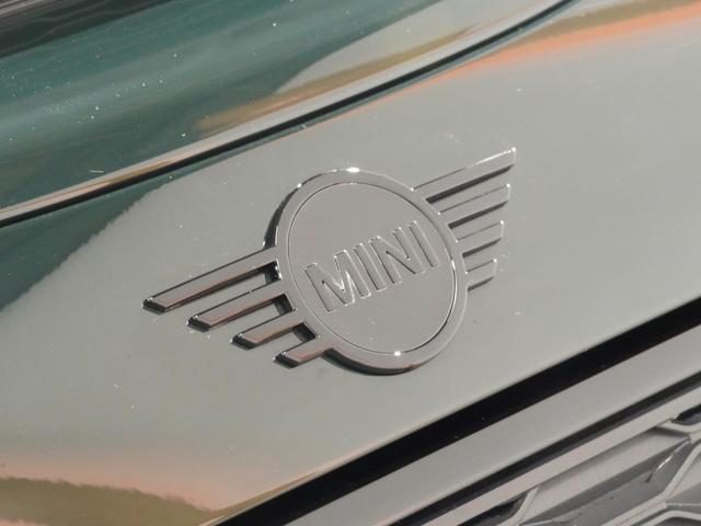 MINI MINI JOHN COOPER WORKS CLUBMAN