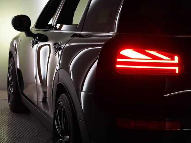 MINI MINI JOHN COOPER WORKS CLUBMAN