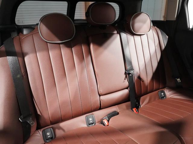 ＭＩＮＩ クーパー　クラブマン　バックカメラ　リア障害物センサー　コンフォートアクセス　クルコン　スルーローディングシステム　ＣＡＢＡＮＡ　ＬＥＤヘッドライト／フォグランプ　純正ナビ　ＥＴＣ２．０　整備付（35枚目）