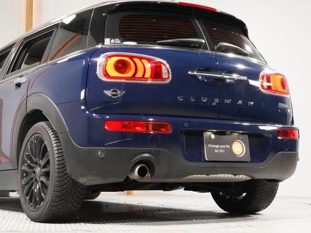 ＭＩＮＩ クーパーＤ　クラブマン　バックカメラ　リア障害物センサー　スルーローディングシステム　コンフォートアクセス　ストレージコンパートメントパッケージ　ＬＥＤヘッドライト／ＬＥＤフォグランプ　純正ナビ　ＥＴＣ２．０　整備付（26枚目）