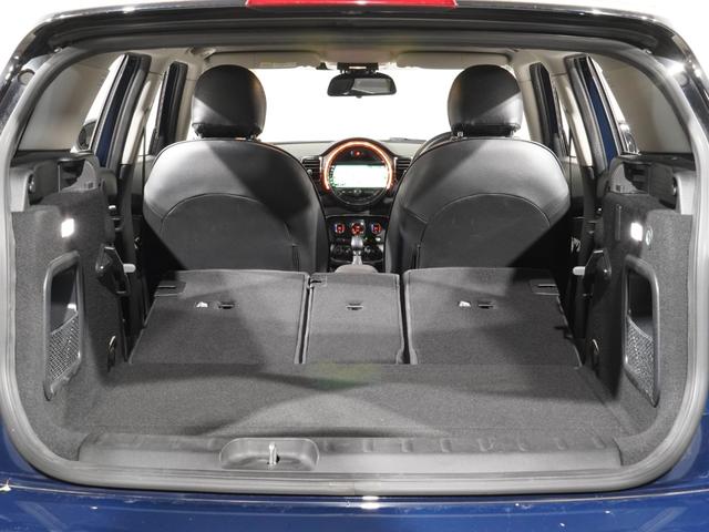 ＭＩＮＩ クーパーＤ　クラブマン　バックカメラ　リア障害物センサー　スルーローディングシステム　コンフォートアクセス　ストレージコンパートメントパッケージ　ＬＥＤヘッドライト／ＬＥＤフォグランプ　純正ナビ　ＥＴＣ２．０　整備付（32枚目）