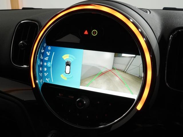 MINI クーパーDクロスオーバファーストPエセンシャルトリム クロス/レザレットシート/ヒーター AppleCarPlay 純正ナビ ワイヤレスチャージ アクティブクルコン パーキングアシスト バックカメラ 前後障害物センサー ETC2.0 整備付(6枚目)
