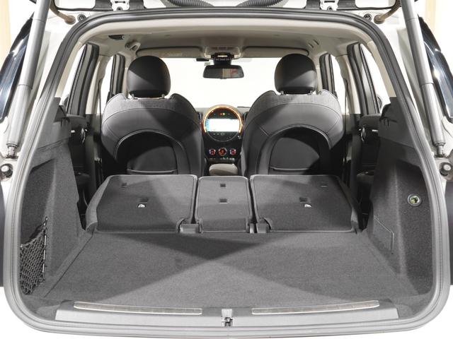 MINI クーパーDクロスオーバファーストPエセンシャルトリム クロス/レザレットシート/ヒーター AppleCarPlay 純正ナビ ワイヤレスチャージ アクティブクルコン パーキングアシスト バックカメラ 前後障害物センサー ETC2.0 整備付(33枚目)
