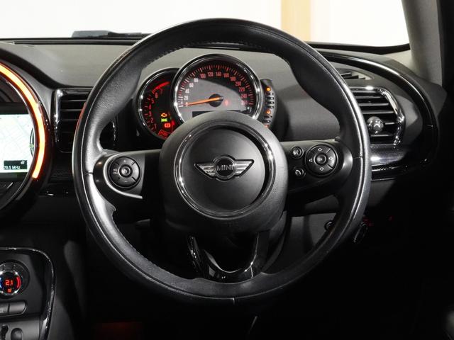 ＭＩＮＩ クーパー　クラブマン　クルコン　コンフォートアクセス　バックカメラ　リア障害物センサー　スルーローディングシステム　ＬＥＤヘッドライト／フォグランプ　純正ナビ　ＥＴＣ２．０　整備付（17枚目）