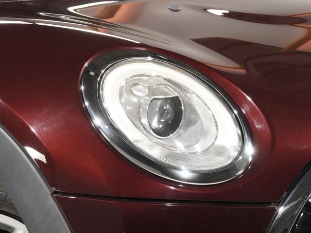 ＭＩＮＩ クーパー　クラブマン　クルコン　コンフォートアクセス　バックカメラ　リア障害物センサー　スルーローディングシステム　ＬＥＤヘッドライト／フォグランプ　純正ナビ　ＥＴＣ２．０　整備付（21枚目）