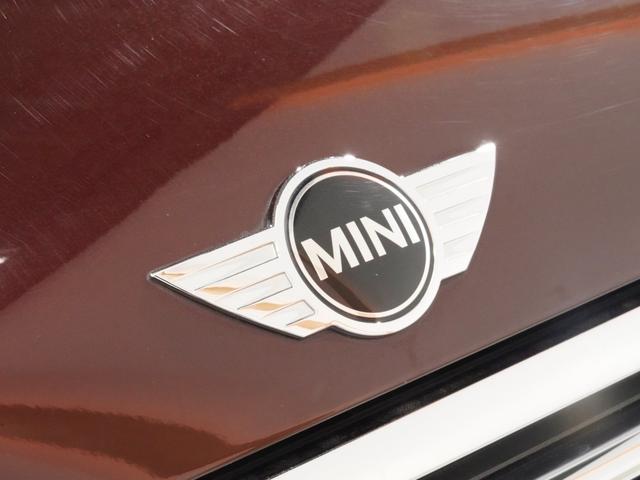 ＭＩＮＩ クーパー　クラブマン　クルコン　コンフォートアクセス　バックカメラ　リア障害物センサー　スルーローディングシステム　ＬＥＤヘッドライト／フォグランプ　純正ナビ　ＥＴＣ２．０　整備付（22枚目）