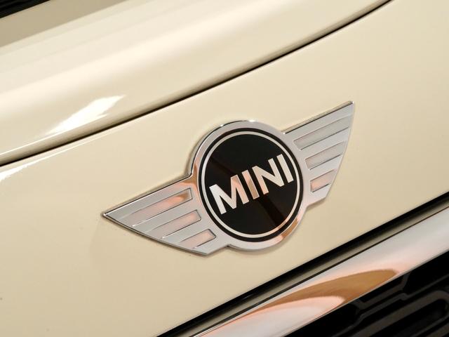 MINI クーパーS クラブマン クルコン ドライビングモード コンフォートアクセス バックカメラ リア障害物センサー スルーローディングシステム マルチファンクション ETC2.0 整備付(22枚目)