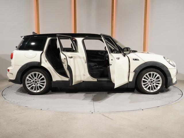 MINI クーパーS クラブマン クルコン ドライビングモード コンフォートアクセス バックカメラ リア障害物センサー スルーローディングシステム マルチファンクション ETC2.0 整備付(24枚目)