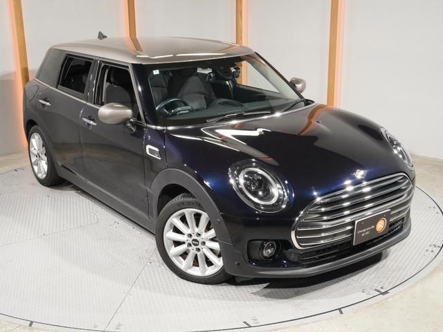 MINI クーパーD クラブマン クラシック・トリム クロス/レザレット シートヒーター クルコン バックカメラ 前後障害物センサー パーキングアシスト ドライビングモード コンフォートアクセス 衝突軽減ブレーキ 純正ナビ ETC2.0 整備付(19枚目)