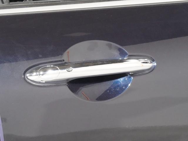 MINI クーパーD クラブマン クラシック・トリム クロス/レザレット シートヒーター クルコン バックカメラ 前後障害物センサー パーキングアシスト ドライビングモード コンフォートアクセス 衝突軽減ブレーキ 純正ナビ ETC2.0 整備付(25枚目)