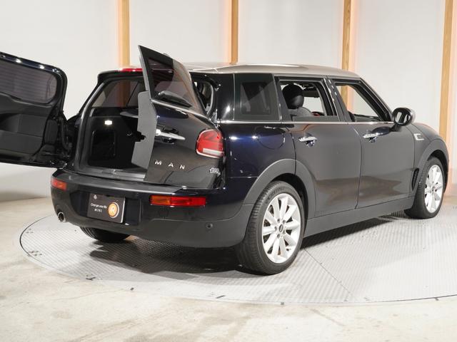 MINI クーパーD クラブマン クラシック・トリム クロス/レザレット シートヒーター クルコン バックカメラ 前後障害物センサー パーキングアシスト ドライビングモード コンフォートアクセス 衝突軽減ブレーキ 純正ナビ ETC2.0 整備付(28枚目)