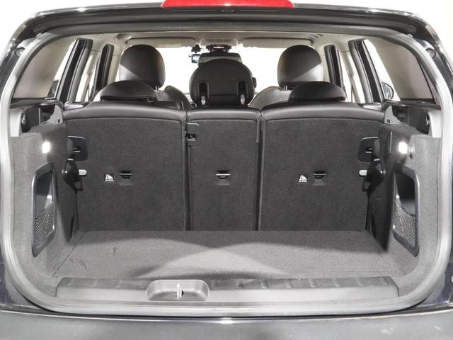 MINI クーパーD クラブマン クラシック・トリム クロス/レザレット シートヒーター クルコン バックカメラ 前後障害物センサー パーキングアシスト ドライビングモード コンフォートアクセス 衝突軽減ブレーキ 純正ナビ ETC2.0 整備付(29枚目)