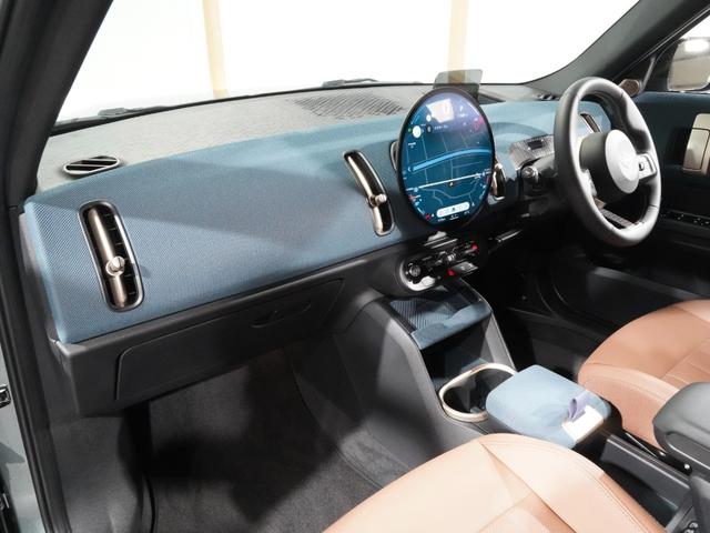 ＭＩＮＩ カントリーマンＤ　フェイバリット・トリム　ワンオーナー　ベスキンシート／電動　シート＆ハンドルヒーター　ｈａｒｍａｎ／ｋａｒｄｏｎ　前後カメラ　ワイヤレスチャージ　ＡｐｐｌｅＣａｒＰｌａｙ純正ナビ　ヘッドアップディスプレイ　ＥＴＣ２．０整備付（16枚目）