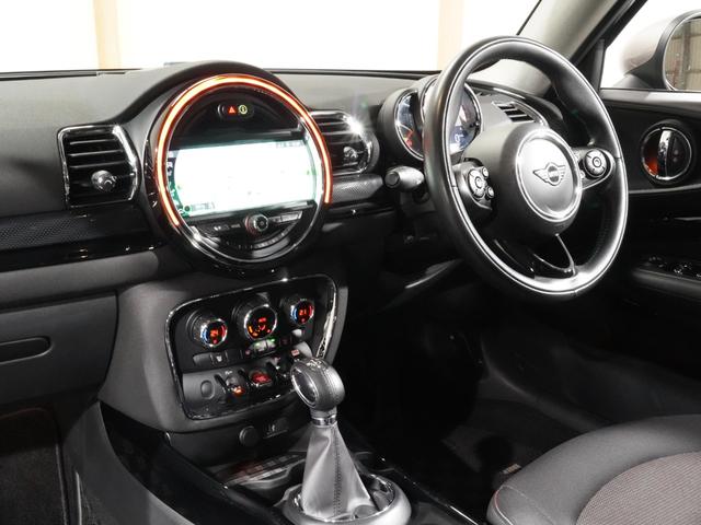 ＭＩＮＩ クーパーＤ　クラブマン　バックカメラ　リア障害物センサー　ドライビングモード　アクティブクルコン　ＬＥＤヘッドライト／フォグランプ　コンフォートアクセス　スルーローディングシステム　純正ナビ　ＥＴＣ２．０　整備付（18枚目）