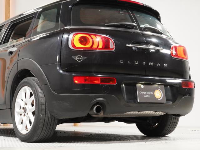 ＭＩＮＩ クラブマン　バッキンガム　クルコン　バックカメラ　コンフォートアクセス　衝突被害軽減ブレーキ　ストレージコンパートメントパッケージ　ＬＥＤヘッドライト／フォグランプ　シートカバー／ブラウン　純正ナビ　ＥＴＣ　整備付（24枚目）