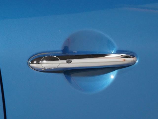 MINI クーパーSD クロスオーバー オール4 アラームシステム シートヒーター バックカメラ リア障害物センサー コンフォートアクセス ドライビングモード ALL4エクステリア オートマチックテールゲート ETC2.0 整備(25枚目)