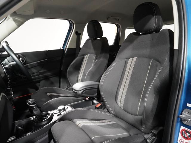 MINI クーパーSD クロスオーバー オール4 アラームシステム シートヒーター バックカメラ リア障害物センサー コンフォートアクセス ドライビングモード ALL4エクステリア オートマチックテールゲート ETC2.0 整備(37枚目)