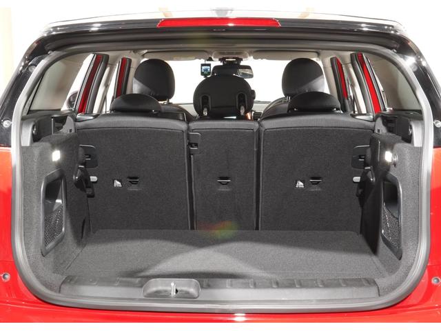 MINI クーパーD クラブマン アクティブクルコン ドライビングモード バックカメラ 前後障害物センサー パーキングアシスト LEDヘッドライト/フォグランプ スルーローディングシステム 純正ナビ ETC2.0 整備付(29枚目)