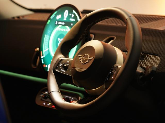 MINI カントリーマンC クラシック・トリム ベスキン/クロス シート&ハンドルヒーター ワイヤレスチャージ AppleCarPlay 純正ナビ パーキングアシスト バックカメラ アラームシステム ペダル踏み間違い抑制機能 ETC2.0 整備付(49枚目)