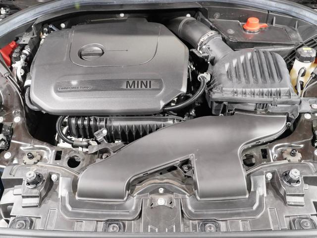 MINI クーパー クラブマン ワンオーナー ヘッドアップディスプレイ バックカメラ 前後障害物センサー ドライビングモード スルーローディングシステム パーキングアシスト LEDヘッドライト 純正ナビ ETC2.0 整備付(7枚目)