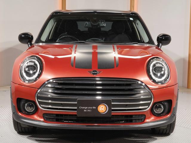 MINI クーパー クラブマン ワンオーナー ヘッドアップディスプレイ バックカメラ 前後障害物センサー ドライビングモード スルーローディングシステム パーキングアシスト LEDヘッドライト 純正ナビ ETC2.0 整備付(8枚目)