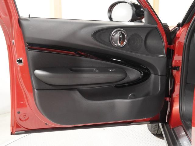 MINI クーパー クラブマン ワンオーナー ヘッドアップディスプレイ バックカメラ 前後障害物センサー ドライビングモード スルーローディングシステム パーキングアシスト LEDヘッドライト 純正ナビ ETC2.0 整備付(14枚目)