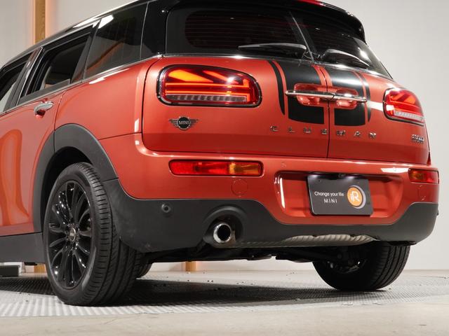 MINI クーパー クラブマン ワンオーナー ヘッドアップディスプレイ バックカメラ 前後障害物センサー ドライビングモード スルーローディングシステム パーキングアシスト LEDヘッドライト 純正ナビ ETC2.0 整備付(26枚目)