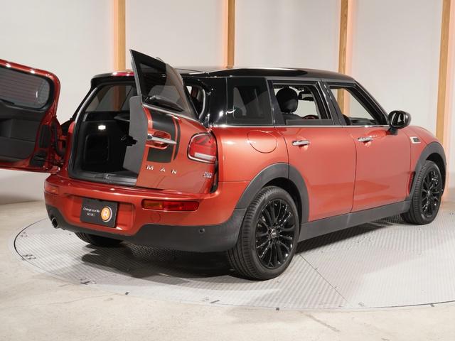 MINI クーパー クラブマン ワンオーナー ヘッドアップディスプレイ バックカメラ 前後障害物センサー ドライビングモード スルーローディングシステム パーキングアシスト LEDヘッドライト 純正ナビ ETC2.0 整備付(28枚目)