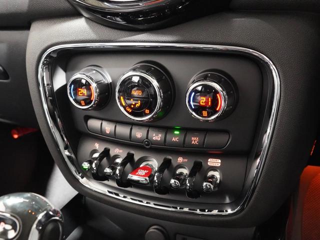 MINI クーパー クラブマン ワンオーナー ヘッドアップディスプレイ バックカメラ 前後障害物センサー ドライビングモード スルーローディングシステム パーキングアシスト LEDヘッドライト 純正ナビ ETC2.0 整備付(40枚目)