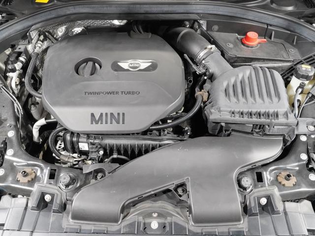 MINI クーパー クラブマン クルコン ドライビングモード コンフォートアクセス スルーローディングシステム 純正ナビ LEDヘッドライト/フォグランプ ETC 整備付(6枚目)