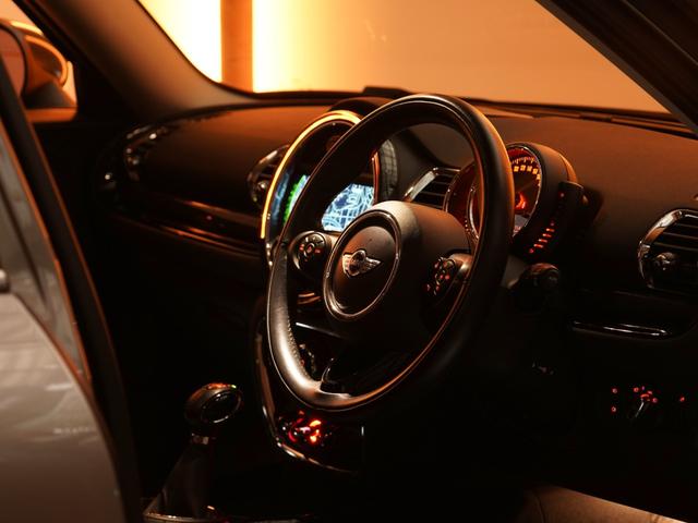 MINI クーパー クラブマン クルコン ドライビングモード コンフォートアクセス スルーローディングシステム 純正ナビ LEDヘッドライト/フォグランプ ETC 整備付(39枚目)