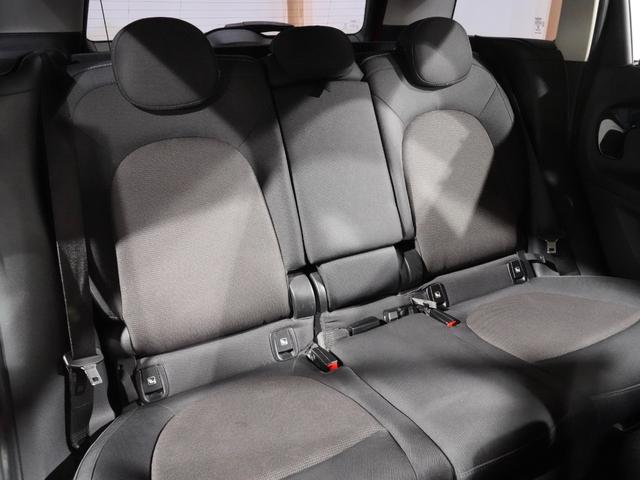 MINI クーパーD クロスオーバー ピクニックベンチ バックカメラ リア障害物センサー オートマチックテールゲート コンフォートアクセス アクティブクルコン 衝突軽減ブレーキ LEDヘッドライト 純正ナビ 整備付(37枚目)