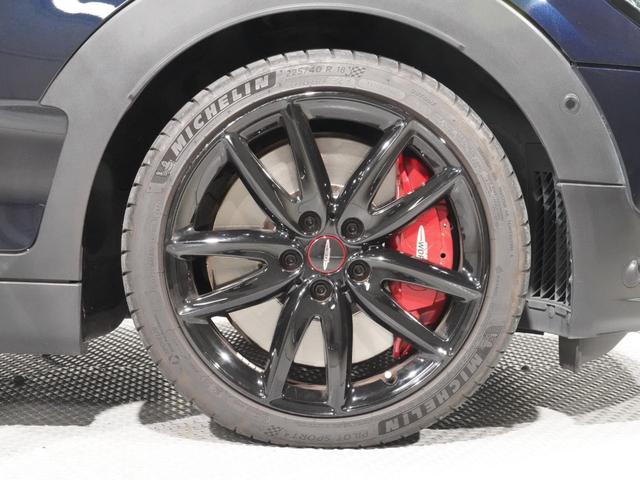 MINI ジョンクーパーワークス クラブマン アラームシステム レザーシート/電動 シートヒーター harman/kardon 純正ナビ AppleCarPlay バックカメラ 前後障害物センサー パーキングアシスト ETC2.0 整備付(11枚目)