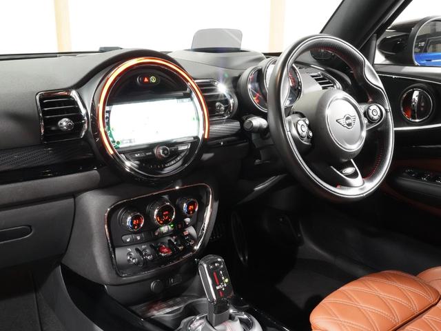 MINI ジョンクーパーワークス クラブマン アラームシステム レザーシート/電動 シートヒーター harman/kardon 純正ナビ AppleCarPlay バックカメラ 前後障害物センサー パーキングアシスト ETC2.0 整備付(18枚目)