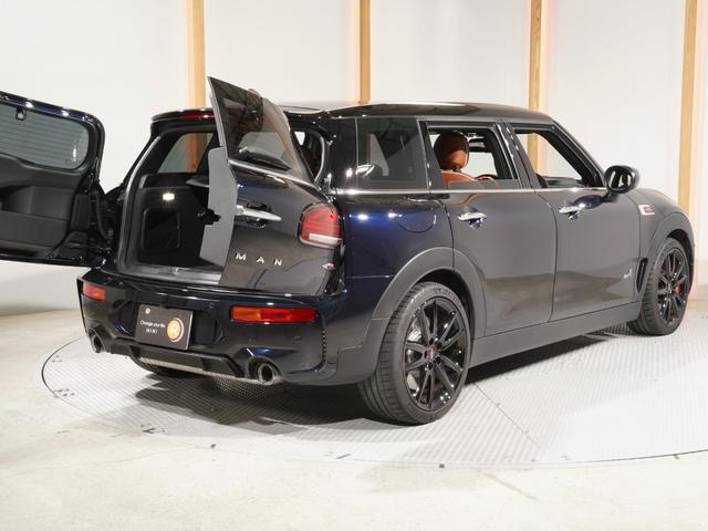 MINI ジョンクーパーワークス クラブマン アラームシステム レザーシート/電動 シートヒーター harman/kardon 純正ナビ AppleCarPlay バックカメラ 前後障害物センサー パーキングアシスト ETC2.0 整備付(30枚目)