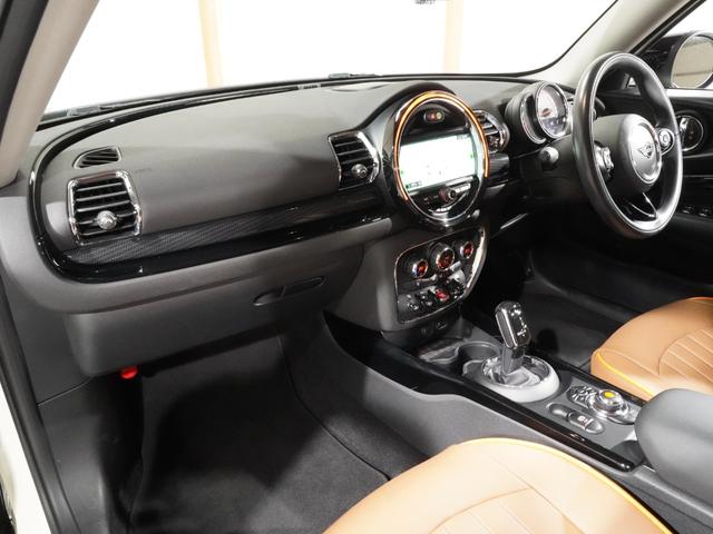 MINI クーパー クラブマン ドライビングモード パーキングアシスト バックカメラ 前後障害物センサー アクティブクルコン コンフォートアクセス ストレージコンパートメントパッケージ CABANAカバー ETC2.0 整備付(15枚目)