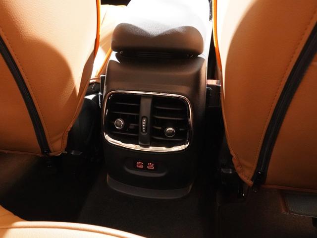 MINI クーパー クラブマン ドライビングモード パーキングアシスト バックカメラ 前後障害物センサー アクティブクルコン コンフォートアクセス ストレージコンパートメントパッケージ CABANAカバー ETC2.0 整備付(37枚目)