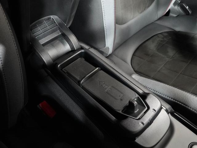 ＭＩＮＩ ジョンクーパーワークス　クラブマン　ＪＣＷ・トリム　アラームシステム　ハーフレザーシート　純正ナビ　ＡｐｐｌｅＣａｒＰｌａｙ　ワイヤレスチャージ　アクティブクルコン　バックカメラ　前後障害物センサー　ヘッドアップディスプレイ　ＥＴＣ２．０　整備付（45枚目）