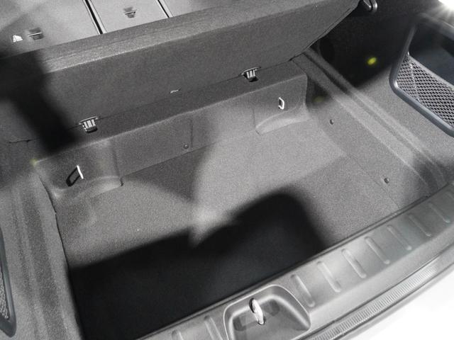 ＭＩＮＩ クーパーＤクラブマンプレミアム＋Ｐクラシック・トリム　レザーシート　シートヒーター　純正ナビ　ＡｐｐｌｅＣａｒＰｌａｙ　アクティブクルコン　ワイヤレスチャージ　バックカメラ　前後障害物センサー　パーキングアシスト　ドライビングモード　ＥＴＣ２．０　整備付（33枚目）