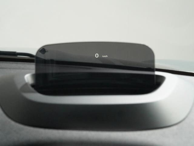 ＭＩＮＩ クーパーＳＤ　クロスオーバー　オール４　レザーシート／ヒーター　電動シート　ピクニックベンチ　ワイヤレスチャージ　純正ナビ　ＡｐｐｌｅＣａｒＰｌａｙ　ヘッドアップディスプレイ　バックカメラ　前後障害物センサー　ＴＣ２．０　整備付（41枚目）