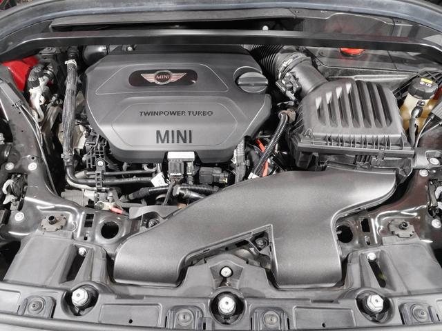 ■クラシックなローバーミニと最新のＢＭＷミニを合わせた在庫数は、ｉＲ　世田谷とｉＲ　横浜２店舗合わせて２５０台以上！！販売台数は全国トップックラスのミニ専業店として営業しております。