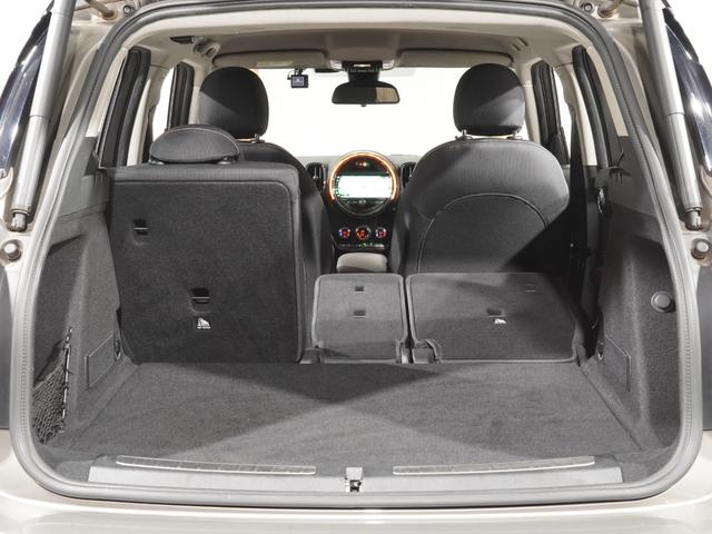 ＭＩＮＩ クーパーＤ　クロスオーバー　シートヒーター　バックカメラ　リア障害物センサー　オートマチックテールゲート　衝突被害軽減ブレーキ　コンフォートアクセス　純正ナビ　ＥＴＣ２．０　整備付（32枚目）