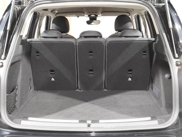 ＭＩＮＩ クロスオーバー　バッキンガム　クルコン　コンフォートアクセス　衝突被害軽減ブレーキ　バックカメラ　ストレージコンパートメントパッケージ　ＬＥＤヘッドライト／フォグランプ　ＥＴＣ　整備付（29枚目）