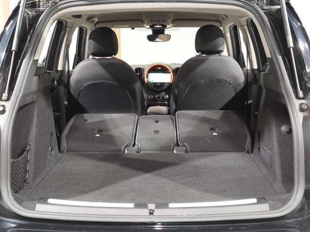 ＭＩＮＩ クロスオーバー　バッキンガム　クルコン　コンフォートアクセス　衝突被害軽減ブレーキ　バックカメラ　ストレージコンパートメントパッケージ　ＬＥＤヘッドライト／フォグランプ　ＥＴＣ　整備付（32枚目）