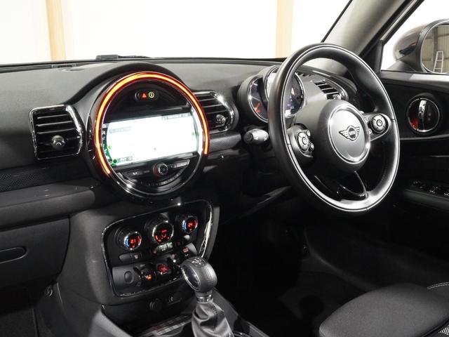 ＭＩＮＩ クーパーＳＤ　クラブマン　ドライビングモード　バックカメラ　リア障害物センサー　アクティブクルコン　コンフォートアクセス　スルーローディングシステム　衝突被害軽減ブレーキ　純正ナビ　ＥＴＣ２．０　整備付（18枚目）