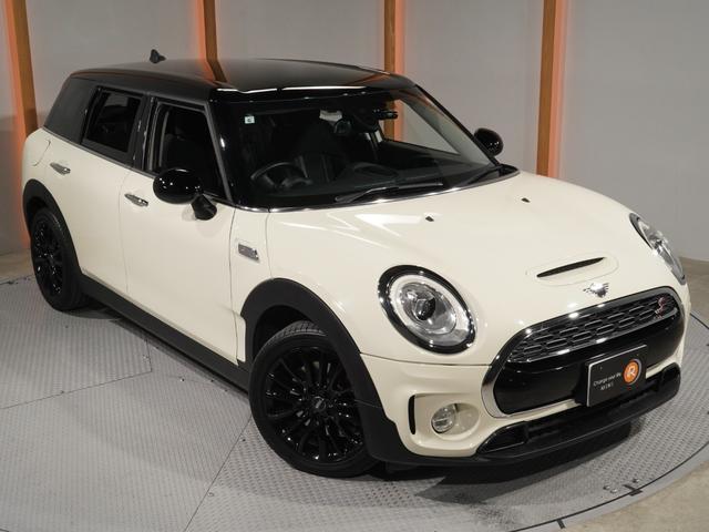 ＭＩＮＩ クーパーＳＤ　クラブマン　ドライビングモード　バックカメラ　リア障害物センサー　アクティブクルコン　コンフォートアクセス　スルーローディングシステム　衝突被害軽減ブレーキ　純正ナビ　ＥＴＣ２．０　整備付（19枚目）