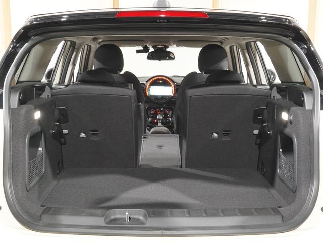 ＭＩＮＩ クーパーＳＤ　クラブマン　ドライビングモード　バックカメラ　リア障害物センサー　アクティブクルコン　コンフォートアクセス　スルーローディングシステム　衝突被害軽減ブレーキ　純正ナビ　ＥＴＣ２．０　整備付（30枚目）