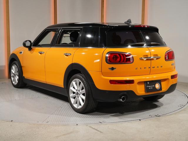 ＭＩＮＩ クーパー　クラブマン　アクティブクルコン　衝突被害軽減ブレーキ　バックカメラ　リア障害物センサー　コンフォートアクセス　スルーローディングシステム　ＬＥＤヘッドライト　ＥＴＣ２．０　整備付（10枚目）