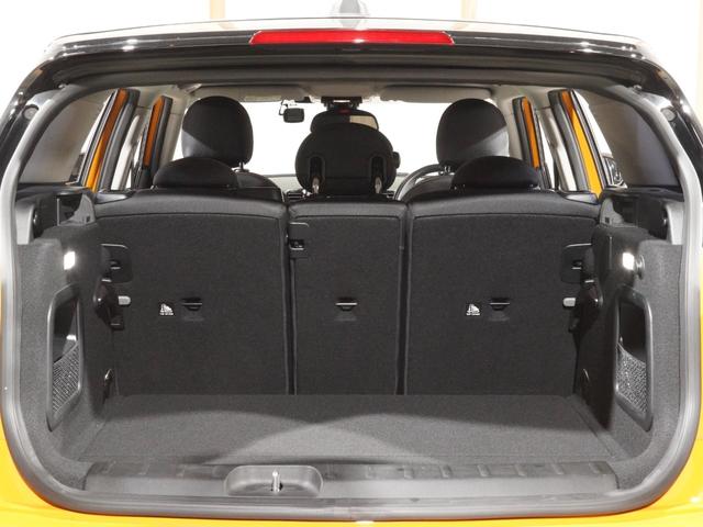 ＭＩＮＩ クーパー　クラブマン　アクティブクルコン　衝突被害軽減ブレーキ　バックカメラ　リア障害物センサー　コンフォートアクセス　スルーローディングシステム　ＬＥＤヘッドライト　ＥＴＣ２．０　整備付（29枚目）