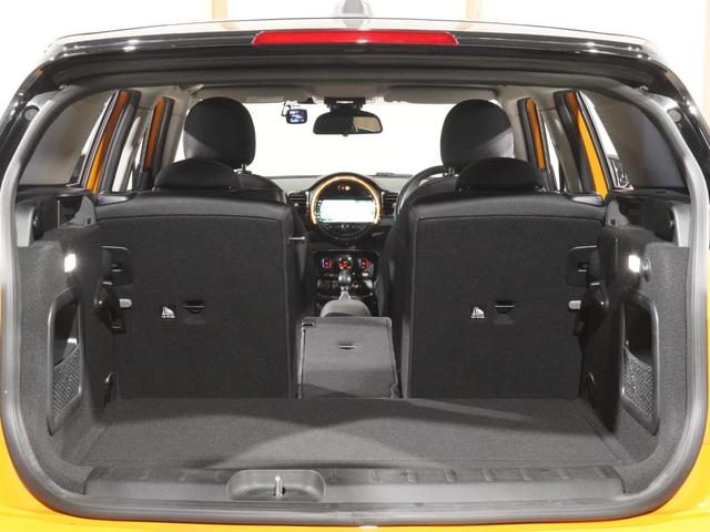 ＭＩＮＩ クーパー　クラブマン　アクティブクルコン　衝突被害軽減ブレーキ　バックカメラ　リア障害物センサー　コンフォートアクセス　スルーローディングシステム　ＬＥＤヘッドライト　ＥＴＣ２．０　整備付（30枚目）